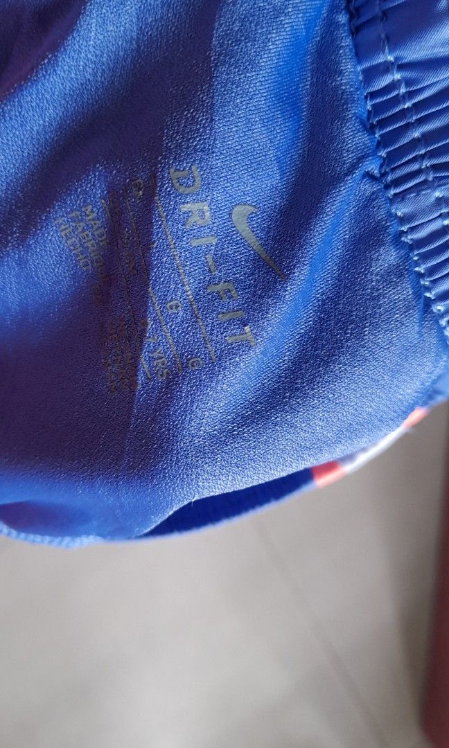 Nike running sport pant anak, Olah Raga, Baju Olahraga di Carousell