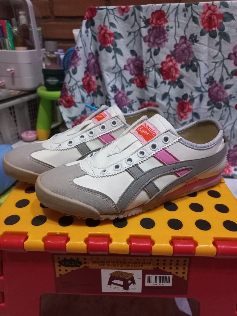Onitsuka tiger vietnam sales