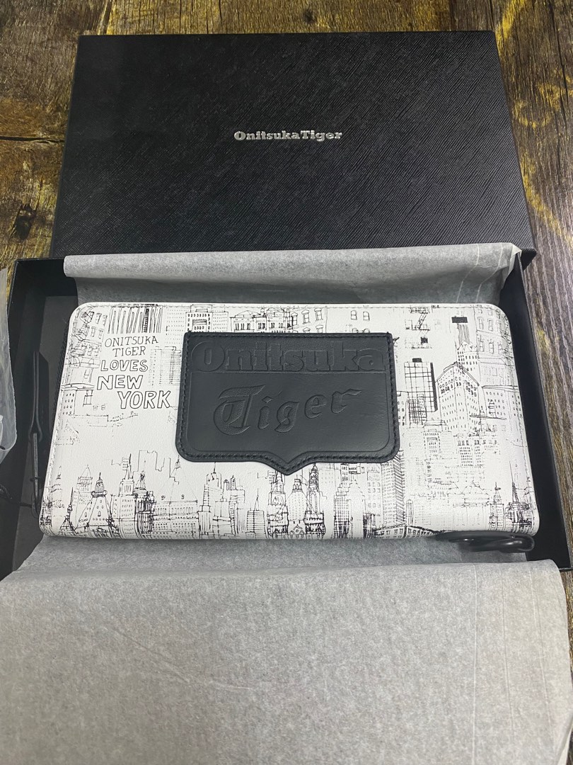 onitsuka tiger wallet