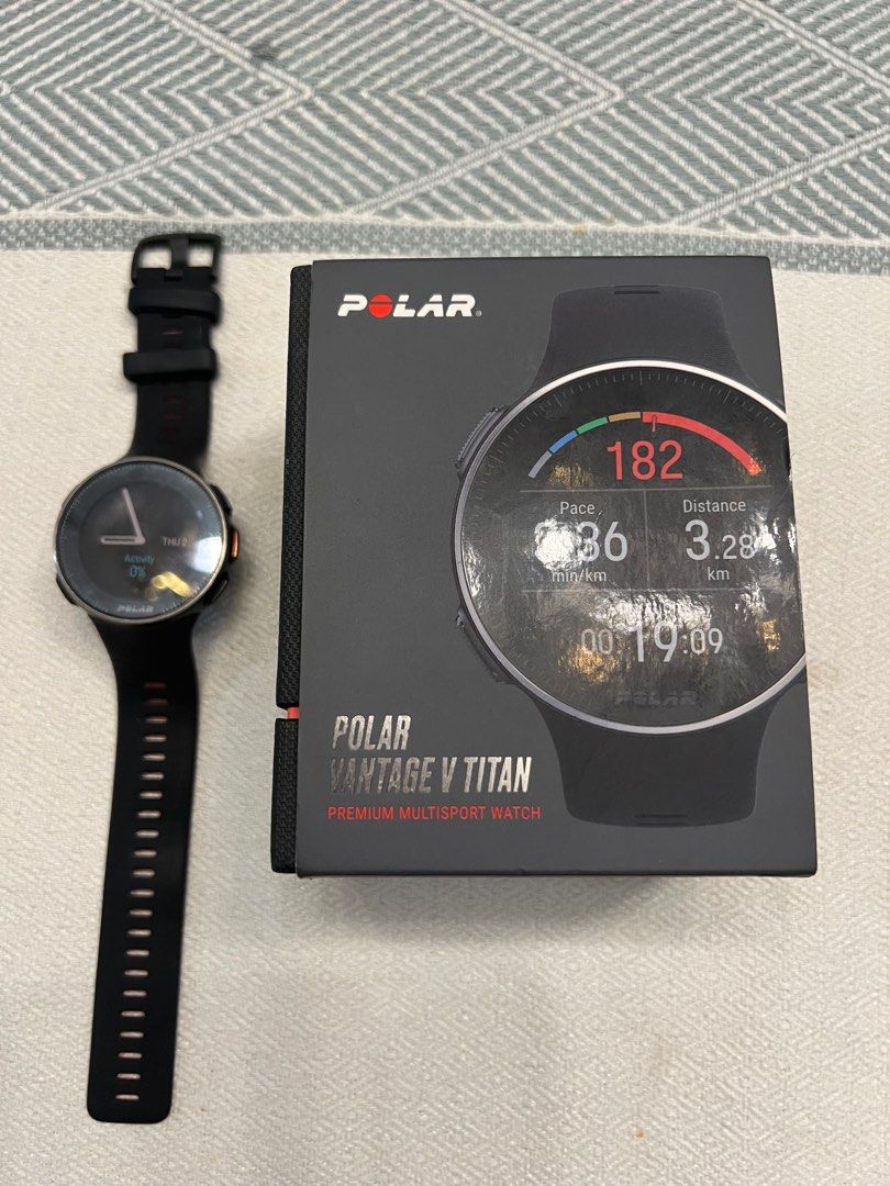 Polar vantage sales v titan band