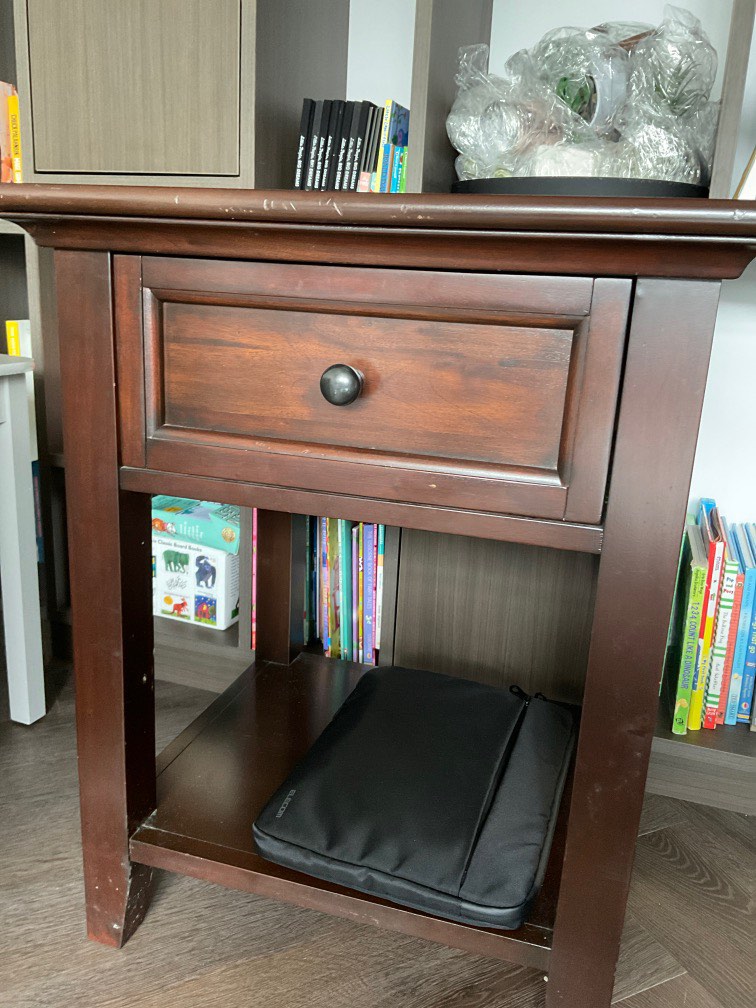 Pottery barn mini Hudson side table, Announcements on Carousell