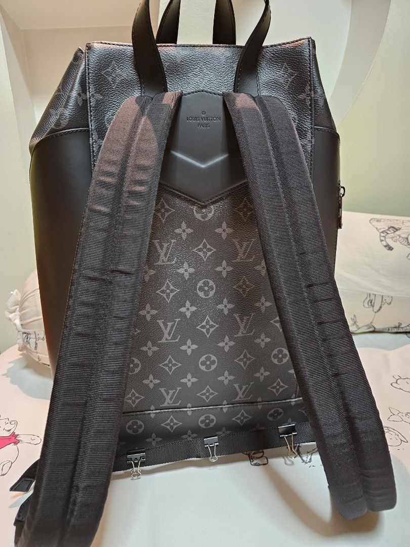 Louis Vuitton Monogram Eclipse Explorer Backpack - Black Backpacks, Bags -  LOU799032