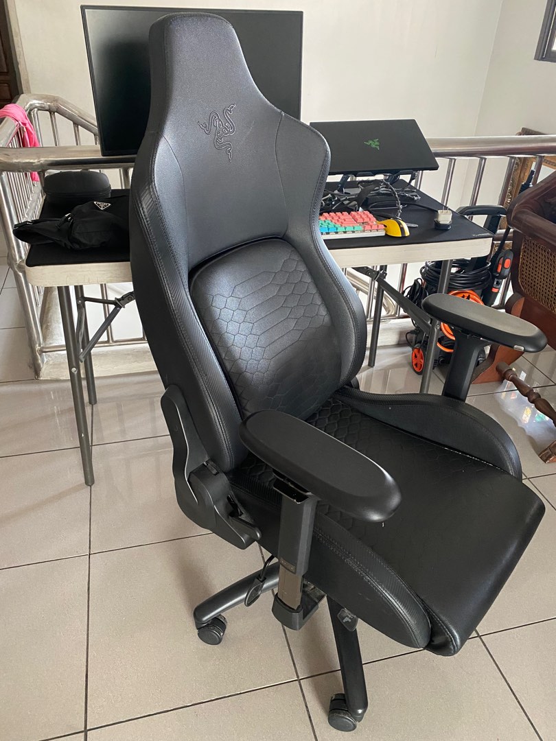 Razer Iskur Gaming Chair, Furniture & Home Living, Furniture, Chairs on