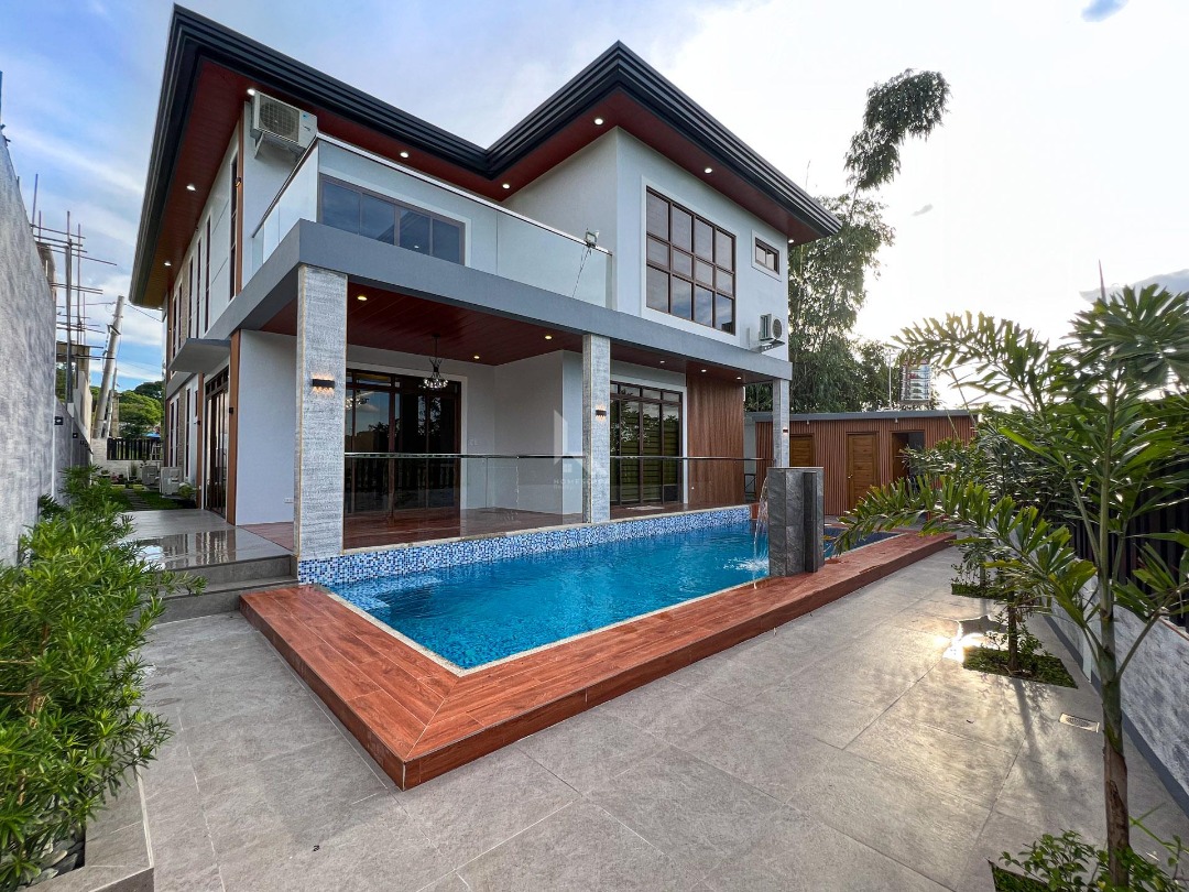 RC Modern Industrial House for sale in Antipolo Havila Taytay nr