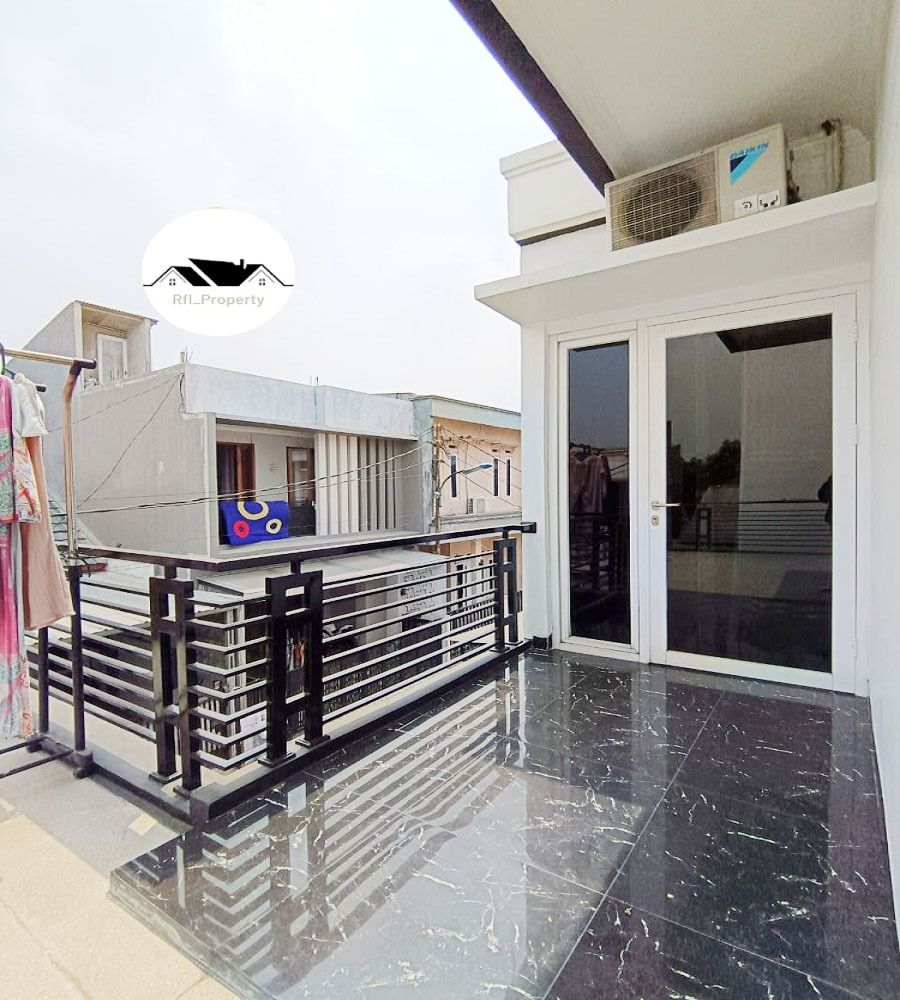 rumah_dijual_di_cilangkap_jaka_1698892864_35d3180d_progressive