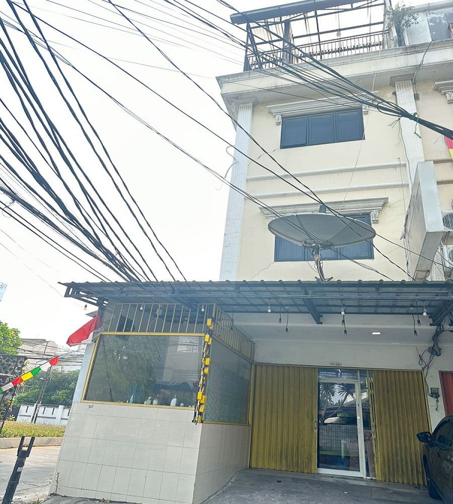 rumah_dijual_di_kebon_jeruk_ja_1698896825_27f2ed62_progressive