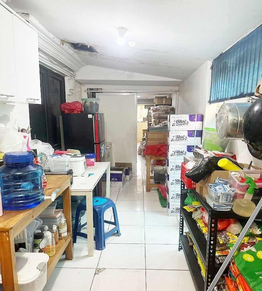 rumah_dijual_di_kebon_jeruk_ja_1698896825_40d56cb7_progressive
