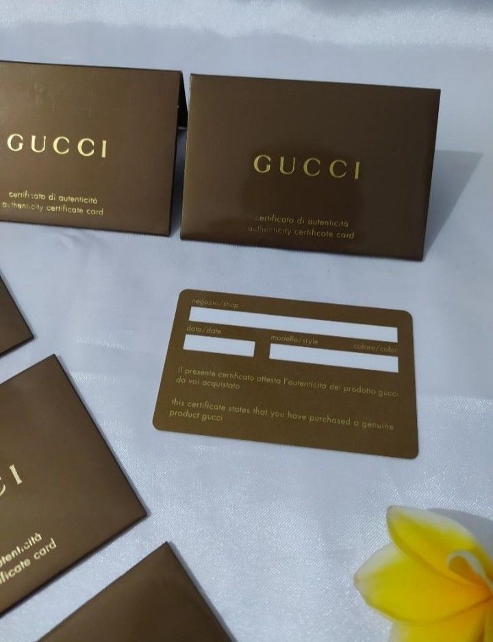 Gucci certificate hotsell of authenticity card