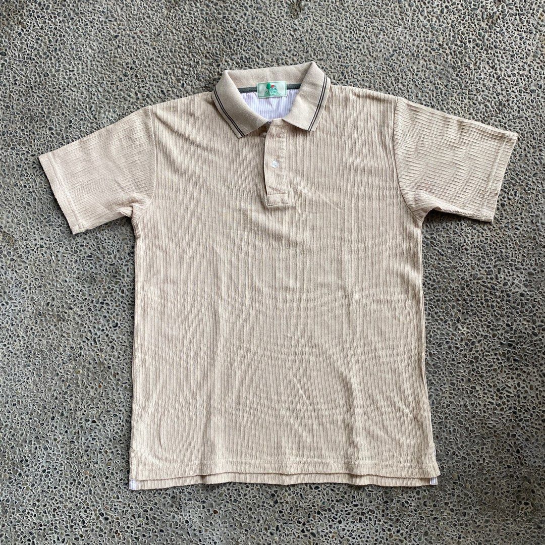 Seams Knitted Polo Shirt (Category: Tshirts & Polo Shirts ) located in Pakil. Submitted by sicko.stuff_ (Listing ID 1263472782, Image 1). Description: Fits M to L Width: 19 Length: 24 Condition: Great.