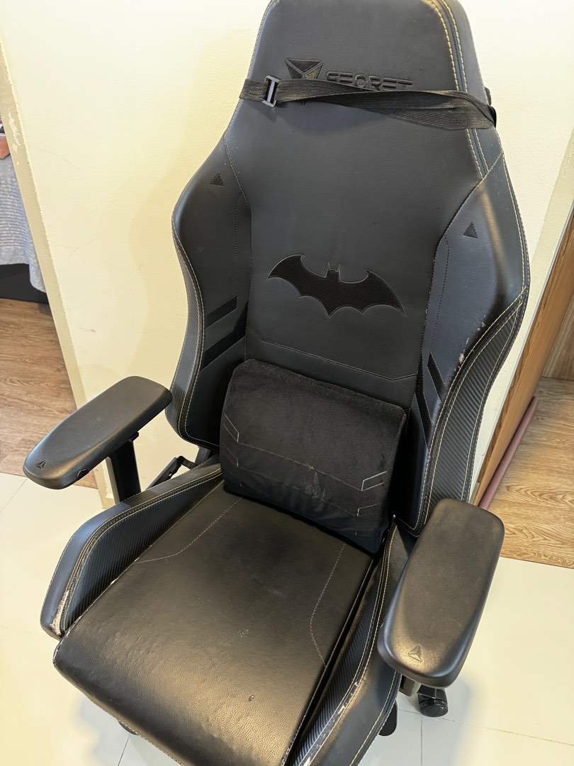Secret Lab Batman Gaming Chair, Furniture & Home Living, Furniture
