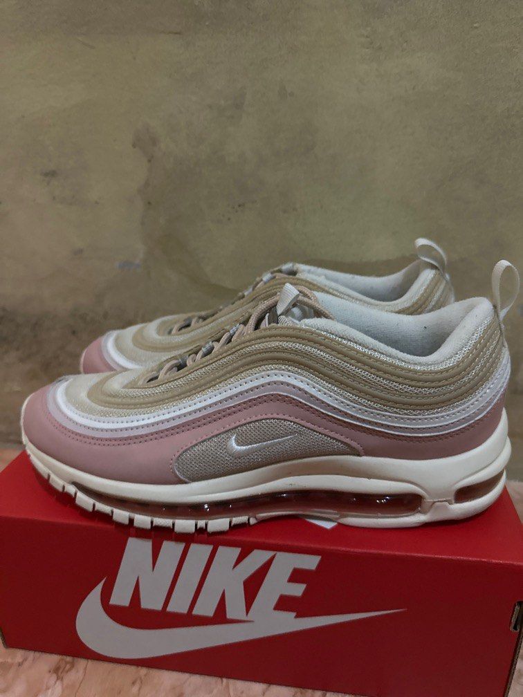 Sepatu 2025 nike rainbow