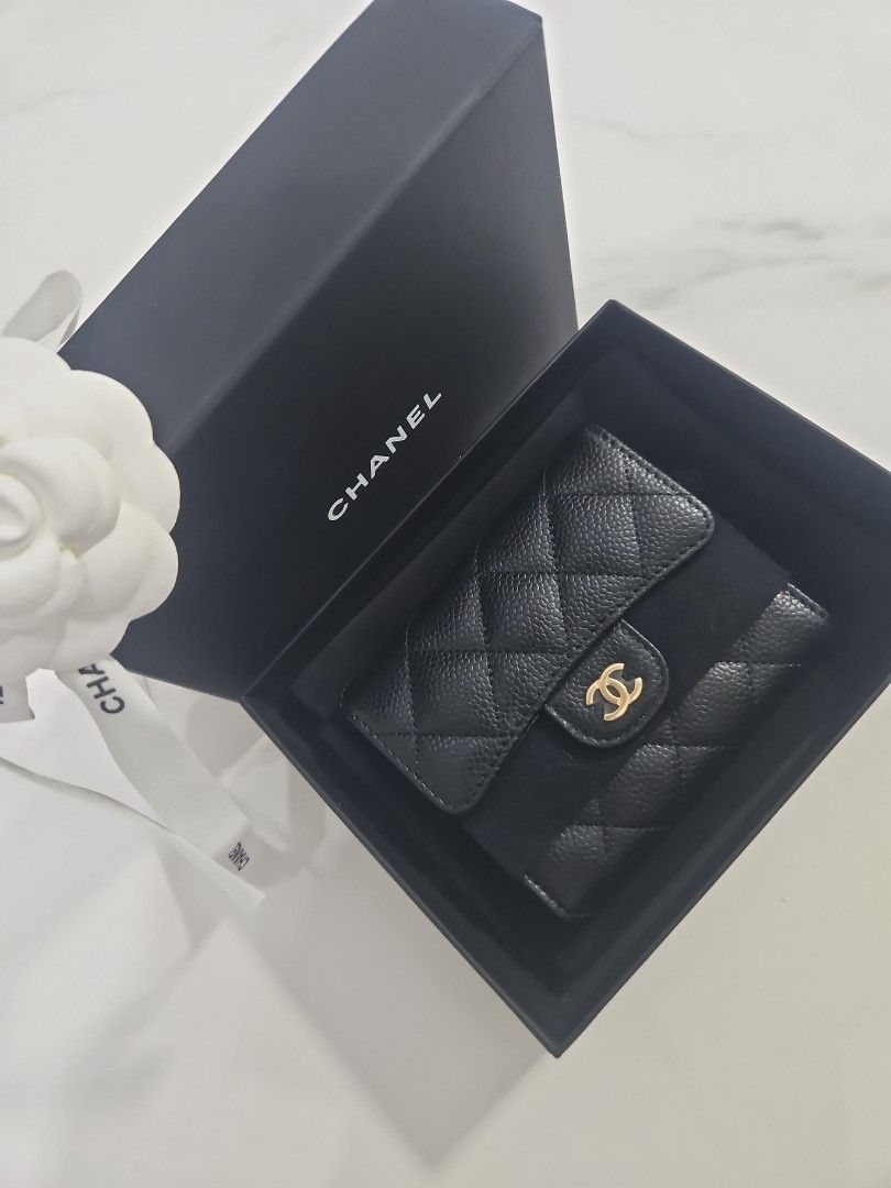 Authentic Chanel Classic Small Flap Wallet, Luxury, Bags & Wallets on  Carousell