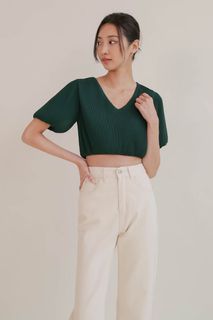 (Category: ) located in . Submitted by jhappyclothes (Listing ID 1263500675, Image 1). Description: .