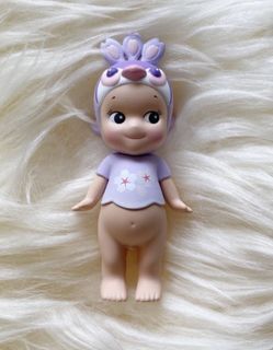 (Category: ) located in . Submitted by cherbeads (Listing ID 1263434814, Image 1). Description: .