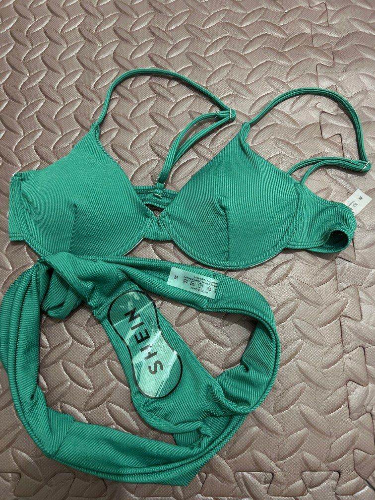 Swim basics Underwire Bikini Swimsuit Dark Green (Category: Bikinis & Swimsuits) located in Mandaluyong City. Submitted by abeverage (Listing ID 1263398858, Image 3). Description: Brand new with sticker liner RFS: wrong size Color: dark green .