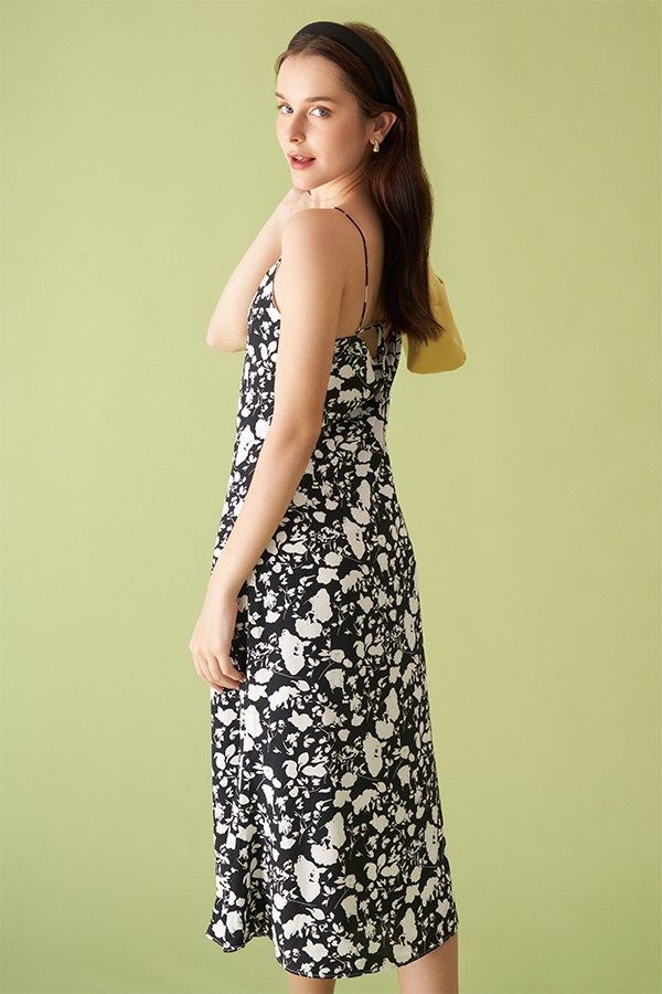 Monique dress reformation store