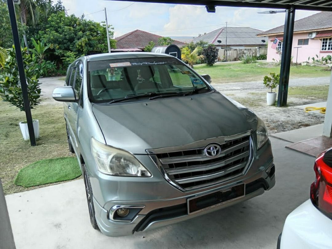 TOYOTA INNOVA 2.0G 2015 AUTO