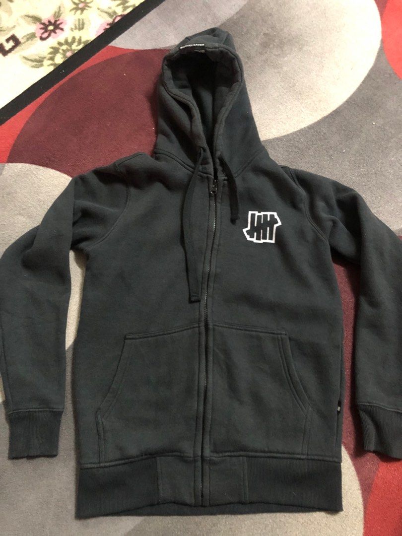 Undefeated hoodie original outlet