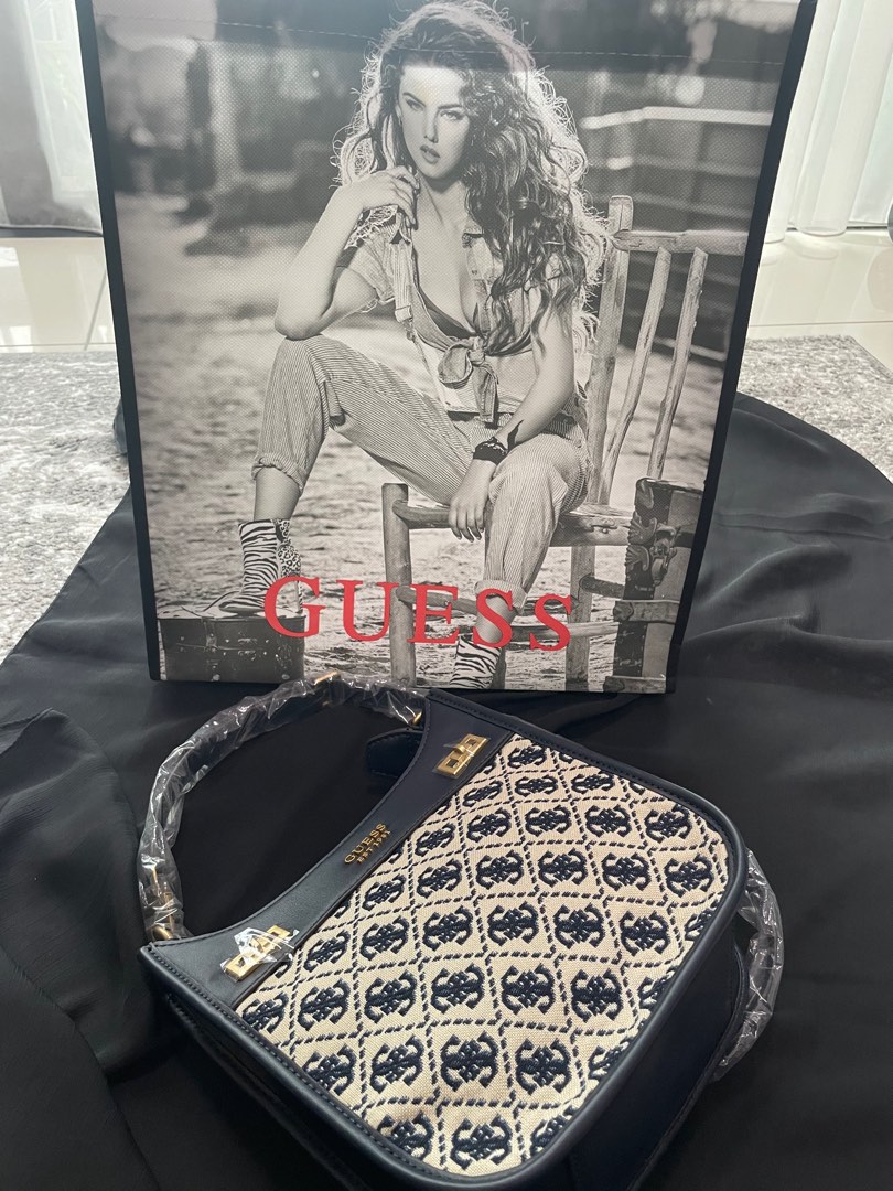Guess sling bag sale 2025