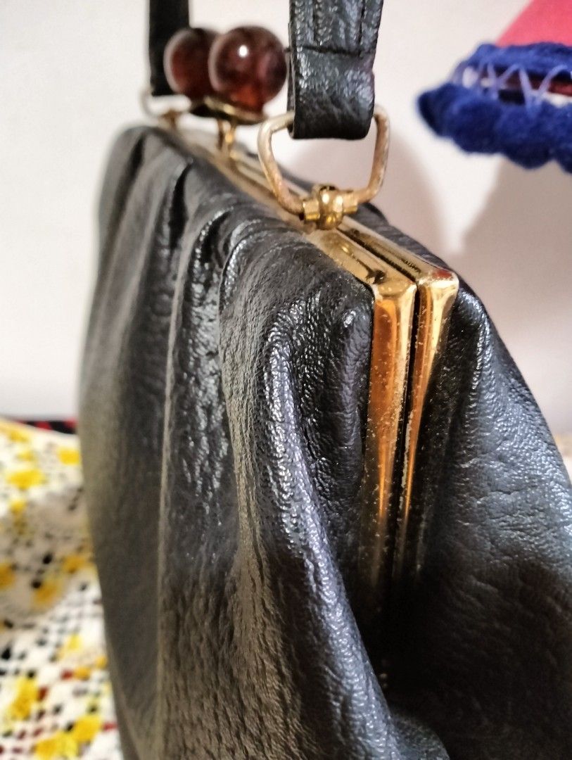 Cheap sales vintage purses