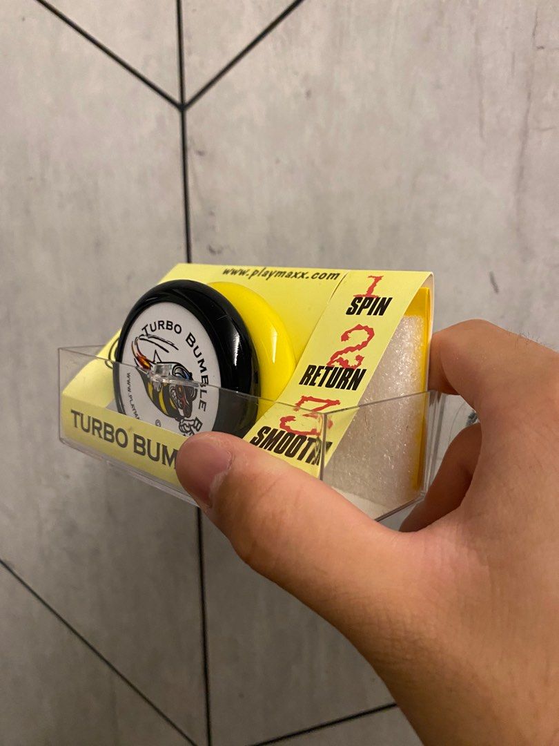 Vintage Turbo Bumble Bee Yoyo, Hobbies & Toys, Toys & Games on Carousell