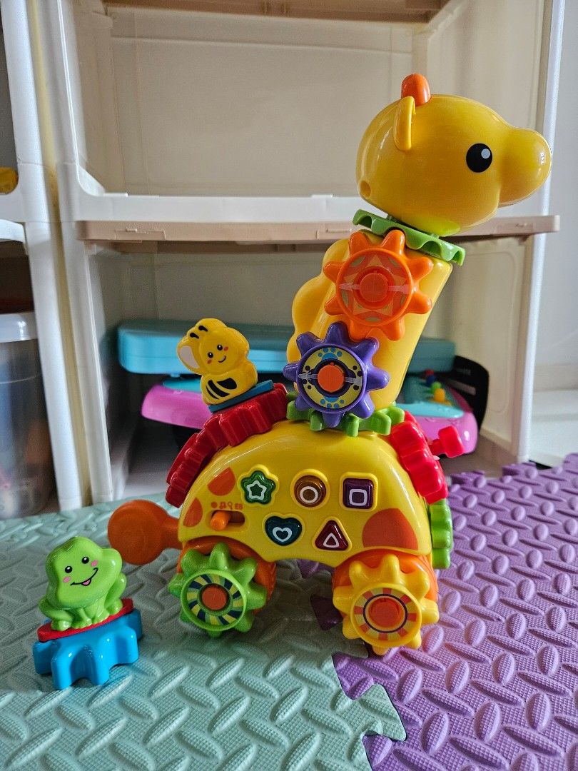 Vtech giraffe gear toy animal, Babies & Kids, Infant Playtime on Carousell