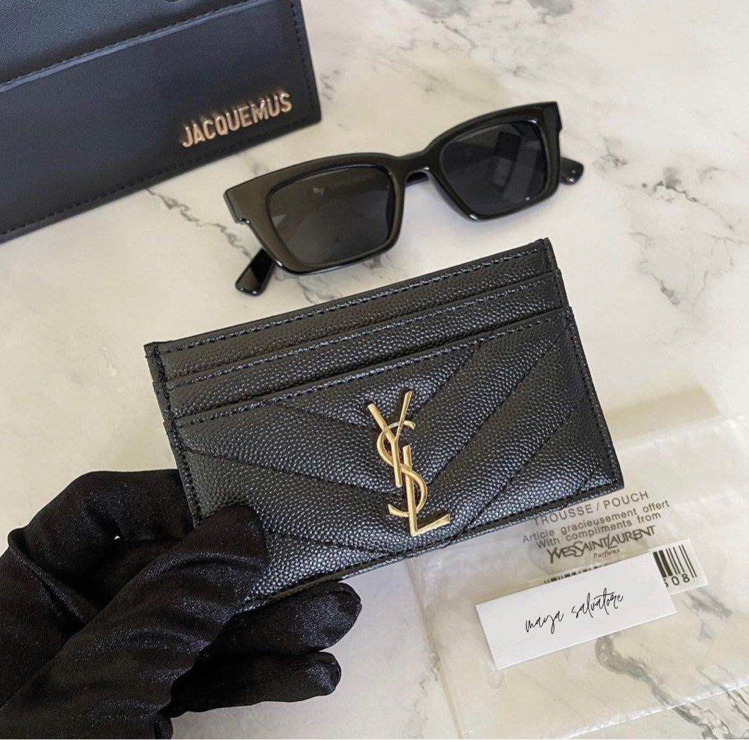 Fendi Black Card Holder, Luxury, Bags & Wallets on Carousell