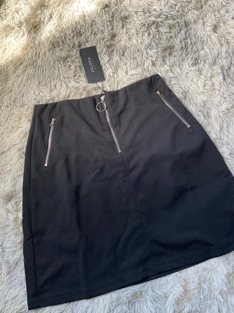 Zalora Black Skirt Women s Fashion Bottoms Skirts on Carousell