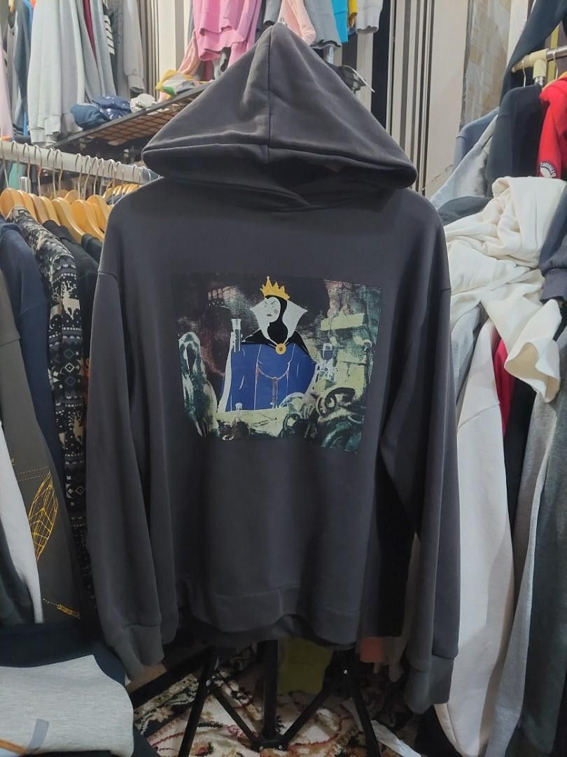 ZARA X DISNEY Hoodie Sweatshirt Snow White Villain Evil Queen Print Long Sleeve Oversized Dark Grey