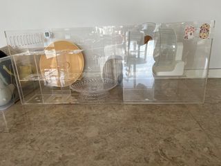 100cm x 40cm x 40cm acrylic cage + accessories