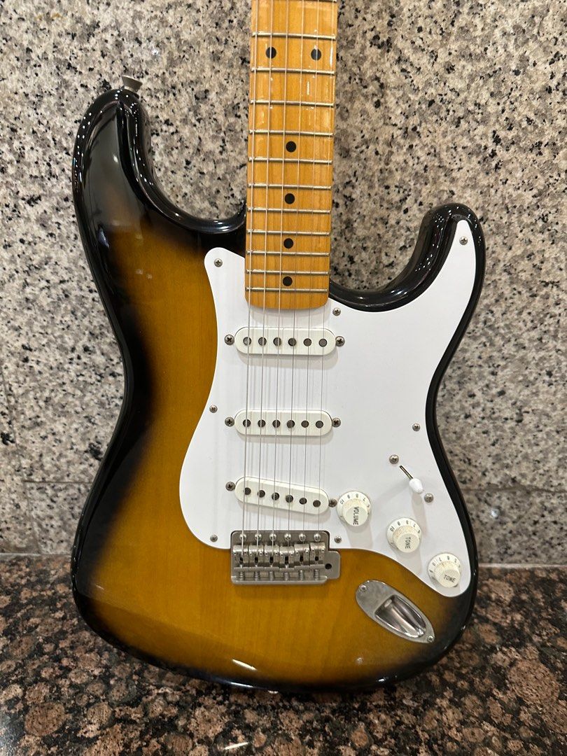Two sales tone stratocaster