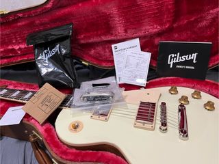 （分類：）位於 。 由 lespaullover 提交（商品編號 1266791359，圖片 1）。簡介： 。