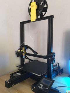 3D Printer Ender 3 Max with BLTouch, magnetic bed, 1 roll of Filament