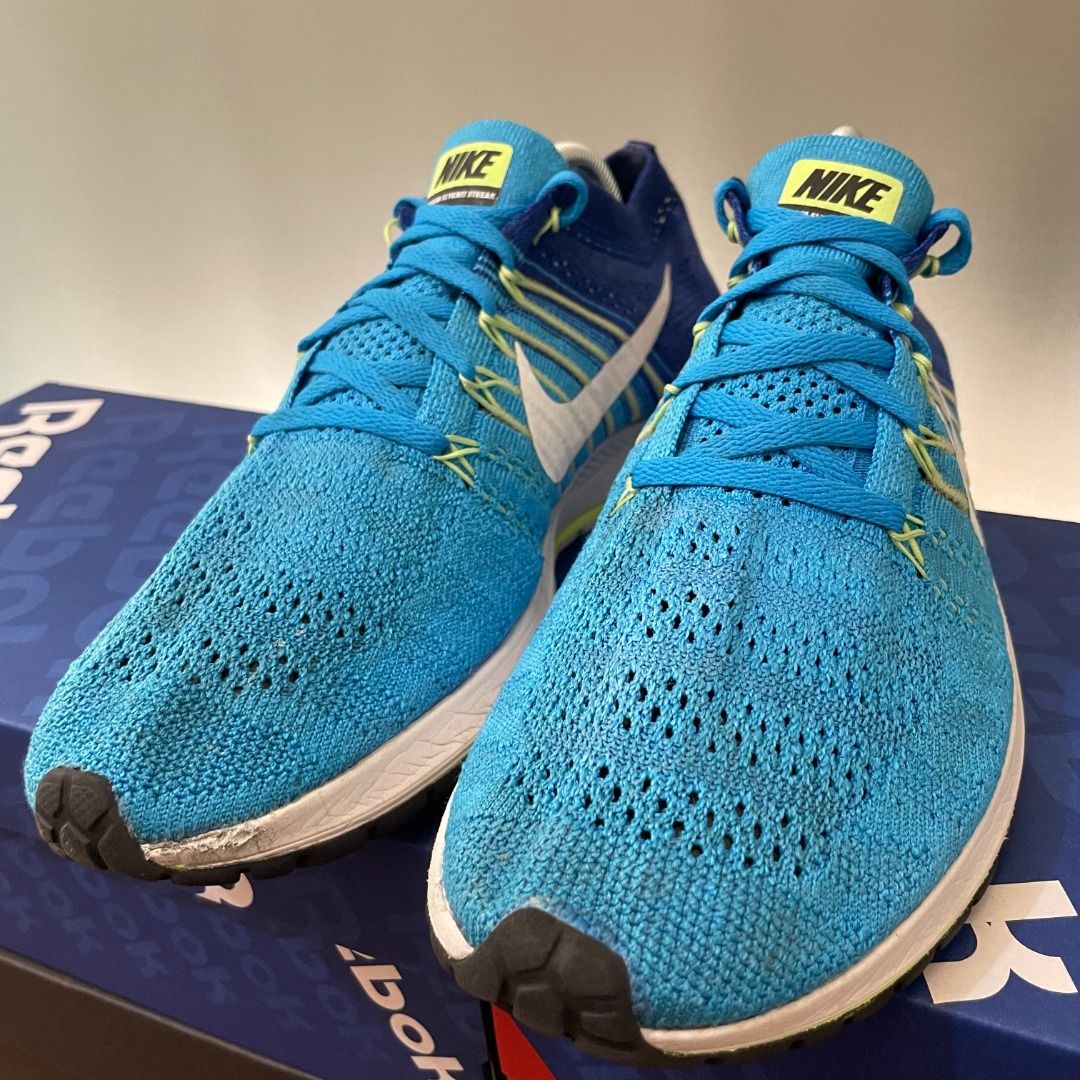 44 Sepatu Lari Running Nike Zoom Flyknit Streak Second Bekas