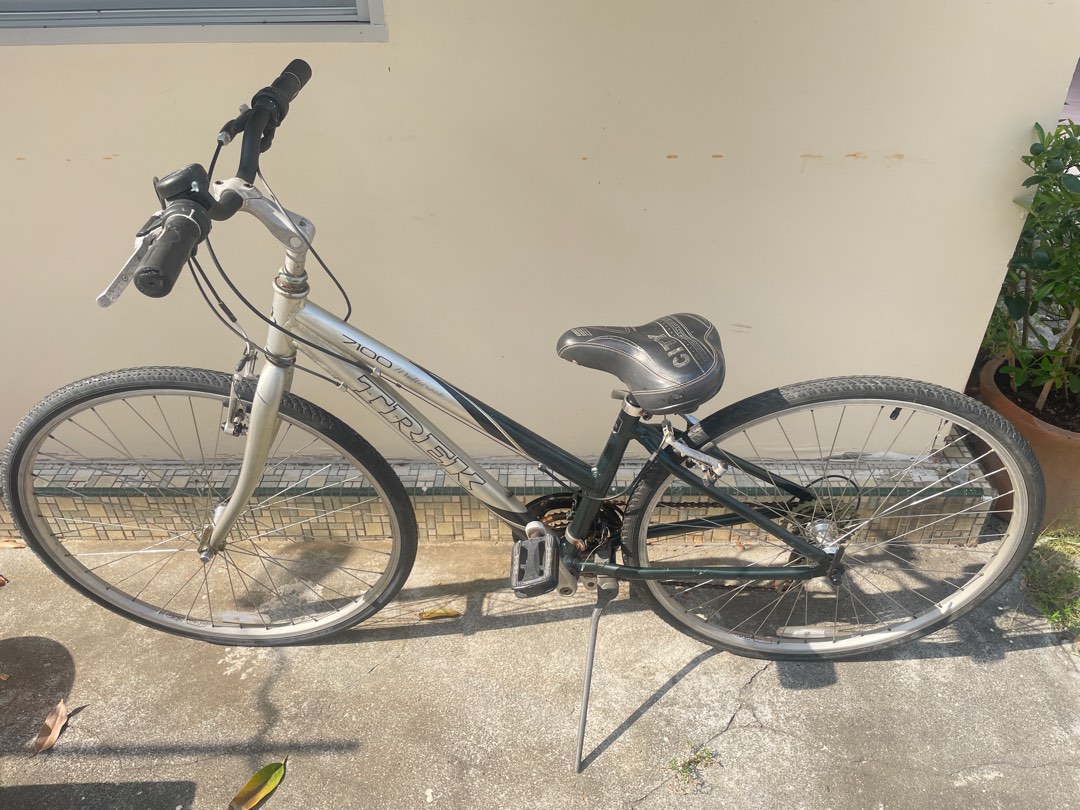 7100 multitrack best sale trek bike