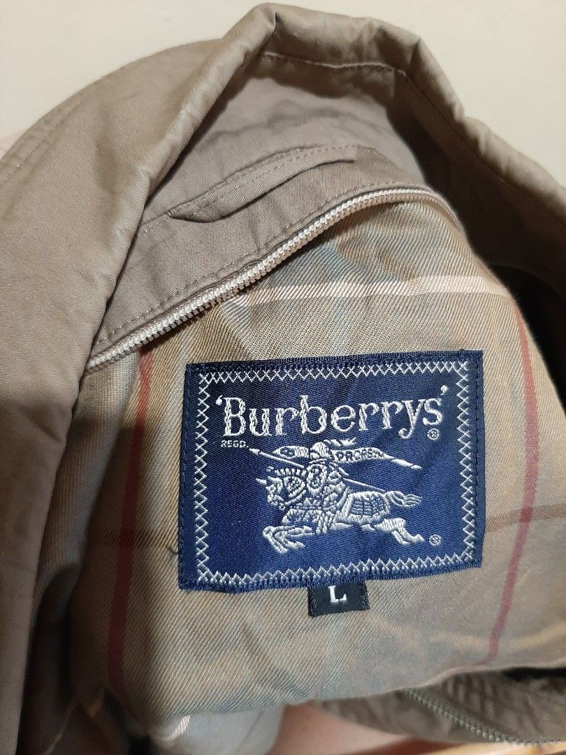 VINTAGE BURBERRY TRENCH COAT Luxury Apparel on Carousell