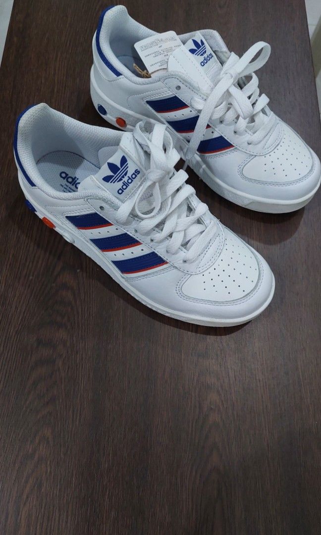 Adidas GS Court size 4.5uk Tennis