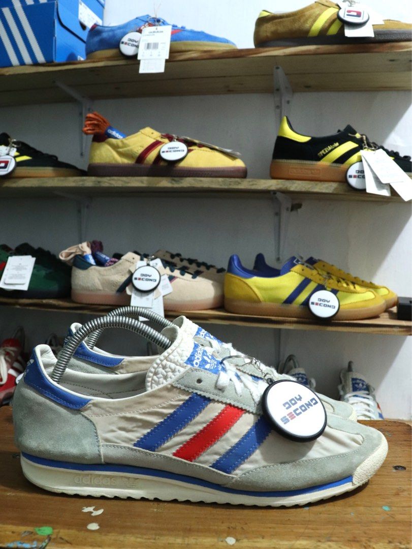 ADIDAS SL 72 FRANCE Fesyen Pria Sepatu Sneakers di Carousell