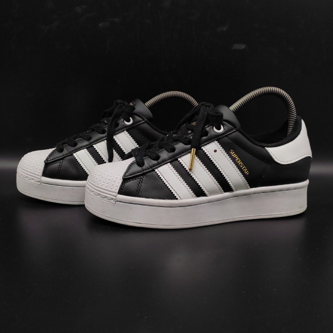Adidas superstar black and white 6 sale
