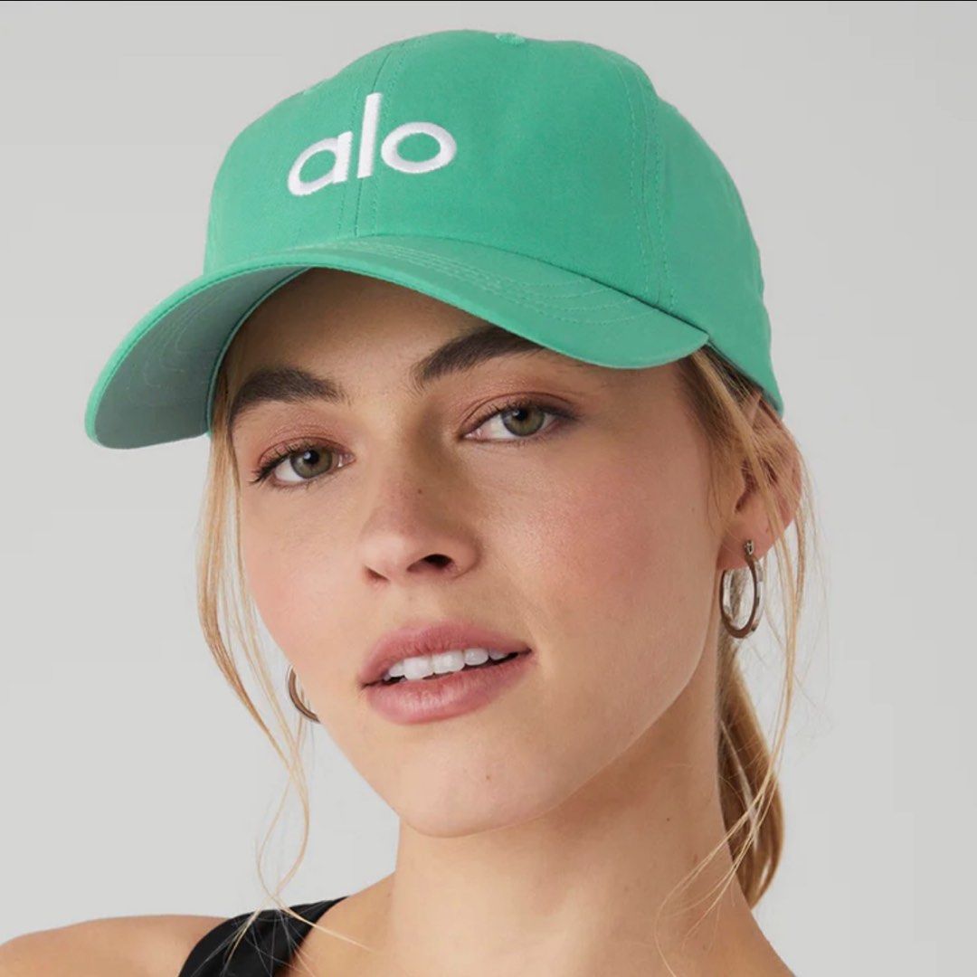 Alo Yoga Off Duty Hat in Green (ON HAND), Men's Fashion, Watches &  Accessories, Caps & Hats on Carousell