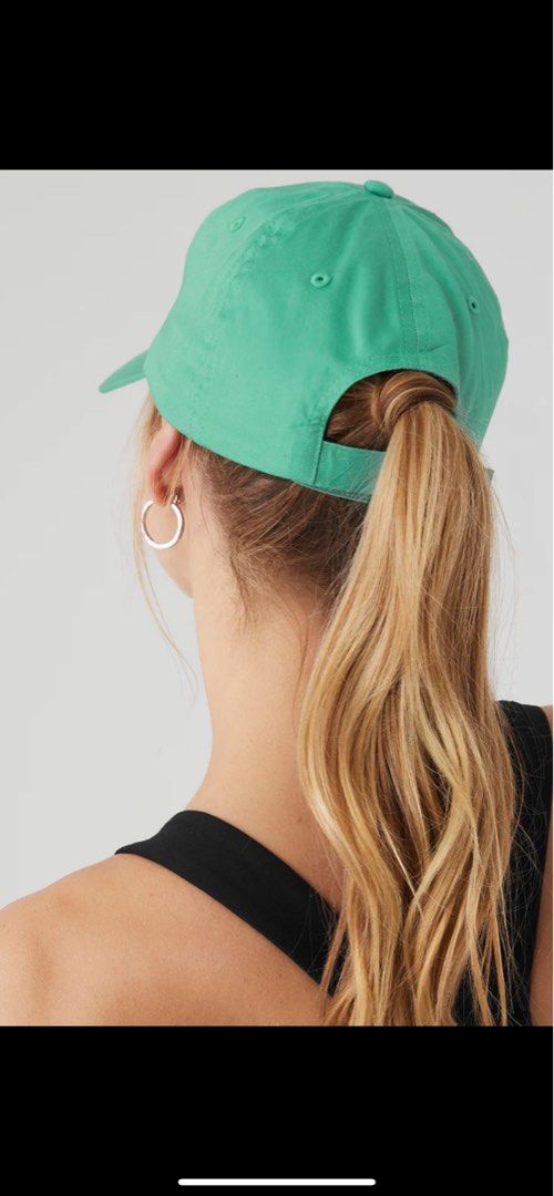 Alo Yoga Off Duty Hat in Green (ON HAND), Men display picture 1