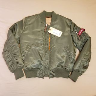 （分類：）位於 。 由 benkhc 提交（商品編號 1266692525，圖片 1）。簡介： 。