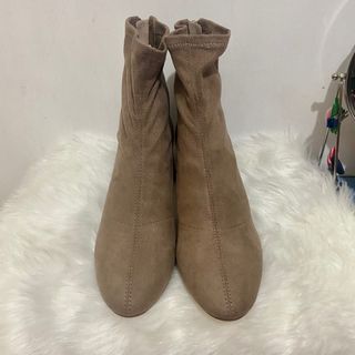 （分類：）位於 。 由 jm.th.jk 提交（商品編號 1266780268，圖片 1）。簡介： 。