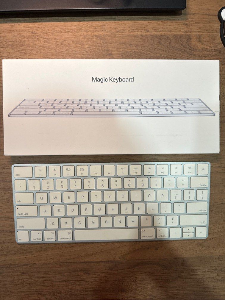 Apple Magic Keyboard, Computers & Tech, Parts & Accessories, Computer ...