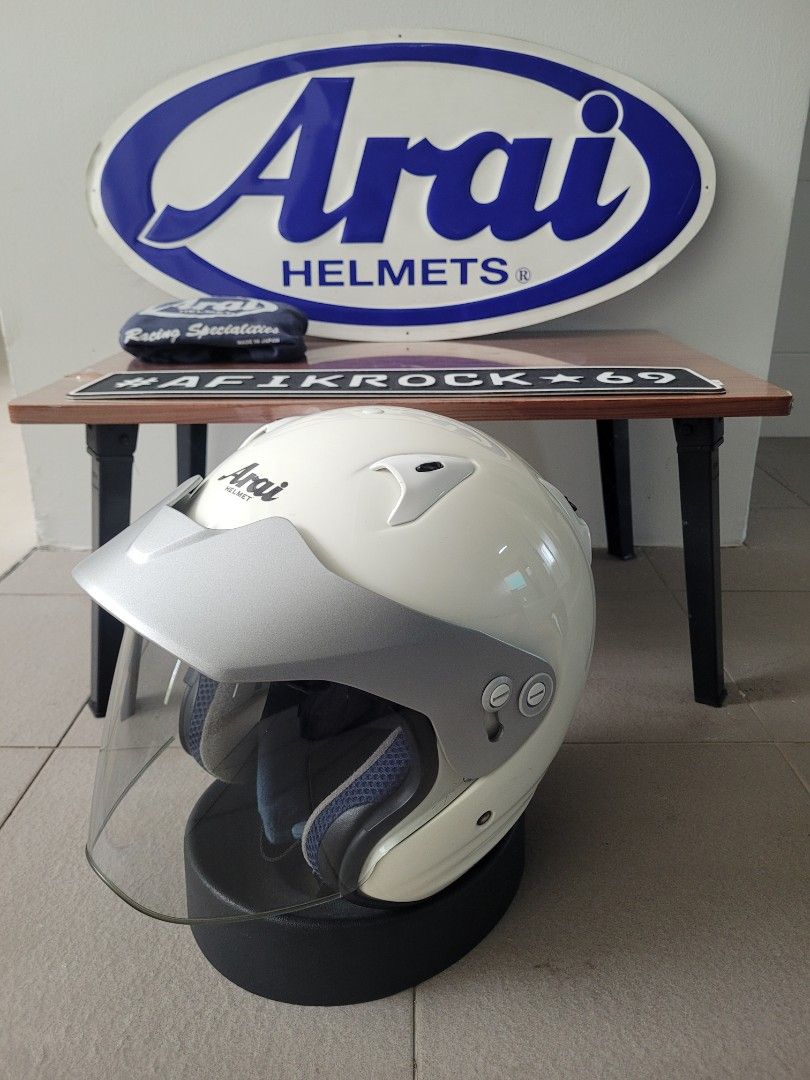 ジャンクArai アライ SZ-M UP TOWN Sz-m Up Town Arai : Arai SZ-M UPTOWN | Size: 59-60 RXBI04795 [RXBI04795]