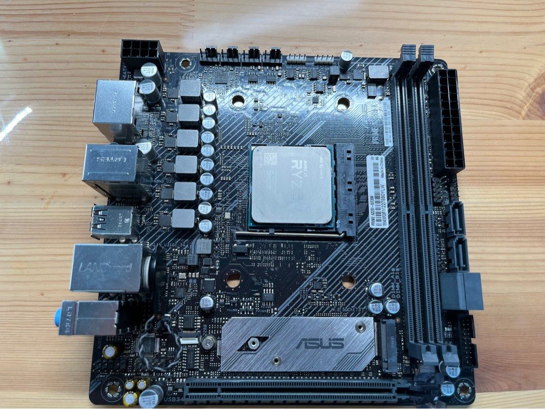 Asus a320i top