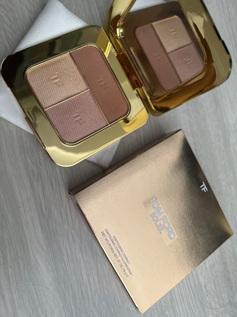 Authentic brand new tom ford contouring compact (Category: Makeup) located in Pasig City. Submitted by smiggie (Listing ID 1266644425, Image 1). Description: Brand new contouring compact with large mirror! Get it before it’s gone.💗 Fresh from the Store🥰 last price already!.