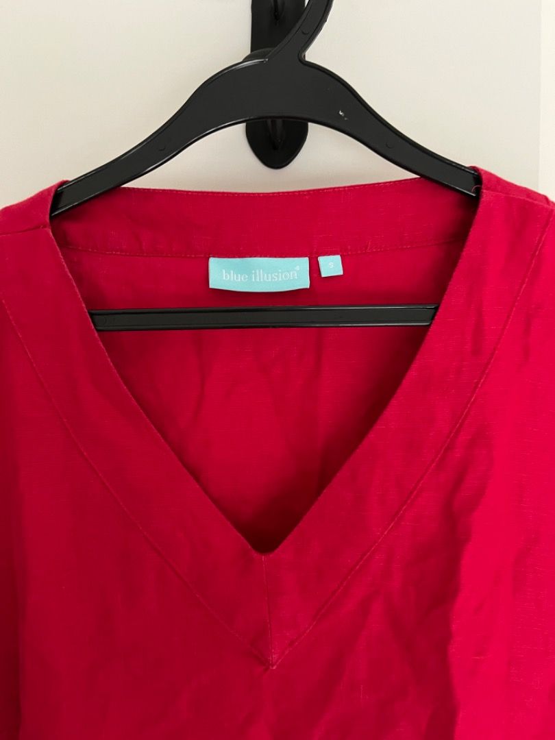 Blue Illusion champagne red linen dress S, Women's Fashion, Accessories on  Carousell