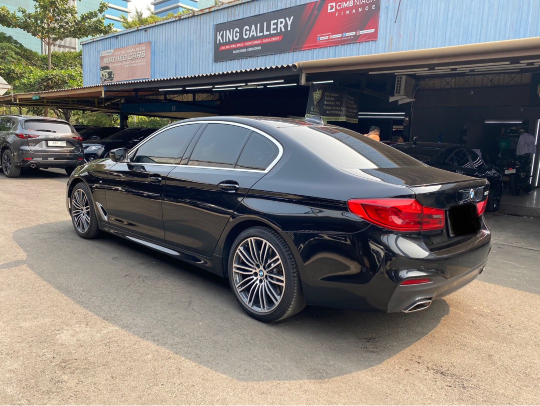 BMW 530i m-sport at hitam 2020, Mobil & Motor, Mobil untuk Dijual di ...