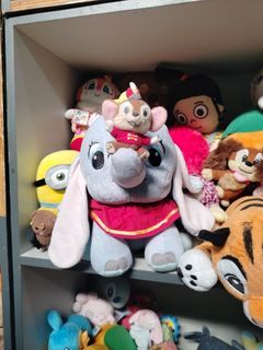 Boneka Dumbo